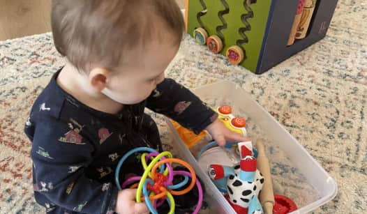 bebeklerde motor gelişimi destekle