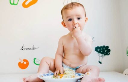 bebeklerde ilk 1 yıl beslenme