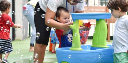 çocuk için tatilde eğitim