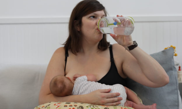 annelerde iftarda su içme önemi