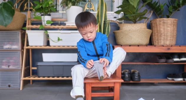 çocuklara kıyafet seçeneği sunma